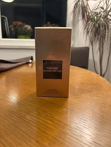 original esprit: Tom Ford Black Orchid Eau de Parfum – 50 ml - Mirisna koncentracija at lalafo.rs — 1 original esprit: Tom Ford Black Orchid Eau de Parfum – 50 ml - Mirisna koncentracija — 1