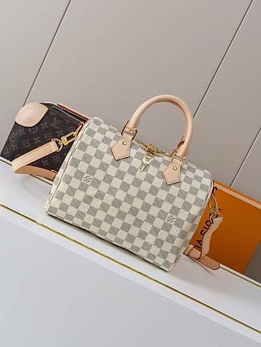 Torba za rame, Louis Vuitton, Materijal: Platno na lalafo.rs Torba za rame, Louis Vuitton, Materijal: Platno