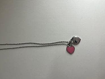 Srebrnolančana ogrlica sa dva priveska – srce. - Materijal na lalafo.rs — 1 Srebrnolančana ogrlica sa dva priveska – srce. - Materijal — 1