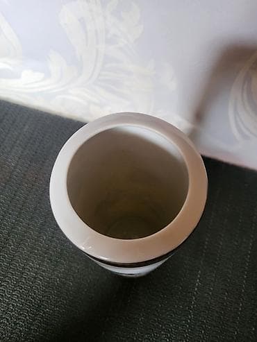 Vaza nova 1950g+ Winterling Bavaria. Vaza nemacka porcelanska,24-na at lalafo.rs — 6 Vaza nova 1950g+ Winterling Bavaria. Vaza nemacka porcelanska,24-na — 6