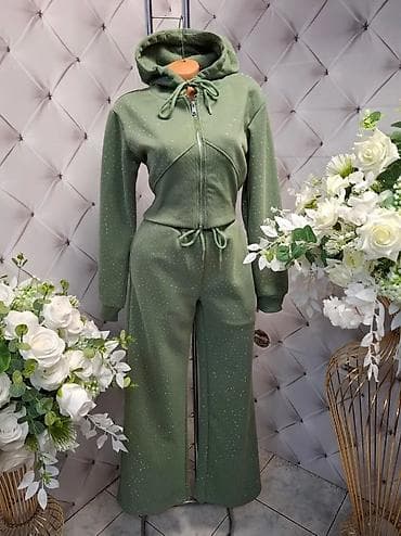 ❤️❤️ novi cirkonski kompleti trenerke 4200❤️❤️ na lalafo.rs — 4 ❤️❤️ novi cirkonski kompleti trenerke 4200❤️❤️ — 4