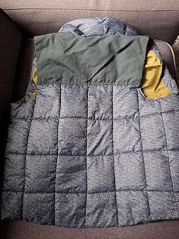 Zara deciji prsluk vel11/12 na lalafo.rs — 3 Zara deciji prsluk vel11/12 — 3