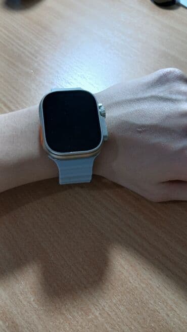 Pametni sat sa pravougaonom AMOLED/IPS ekranom većeg formata na lalafo.rs Pametni sat sa pravougaonom AMOLED/IPS ekranom većeg formata