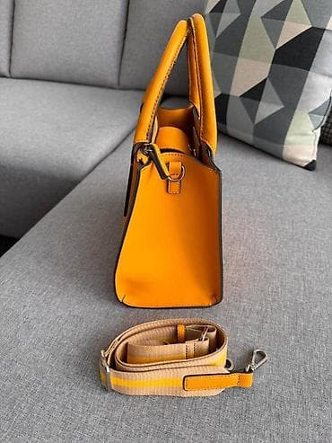 Ureznice: Prodajem Adolfo Dominguez žutu žensku torbu na lalafo.rs — 3 Ureznice: Prodajem Adolfo Dominguez žutu žensku torbu — 3