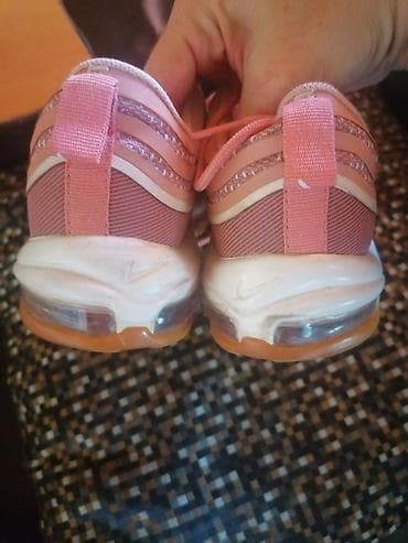 Roze Nike Air Max 97 patike sa belim detaljima i pertlama u boji. Ove at lalafo.rs — 4 Roze Nike Air Max 97 patike sa belim detaljima i pertlama u boji. Ove — 4