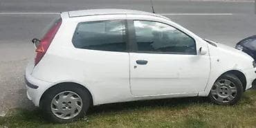 Fiat Punto 2 1.9 dizel u delovima. Slanje Brzom postom ide na na lalafo.rs Fiat Punto 2 1.9 dizel u delovima. Slanje Brzom postom ide na