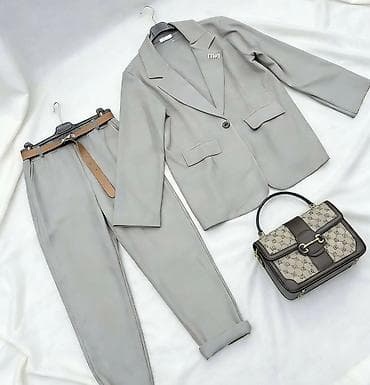 Damski komplet – sako i pantalone - Dvodijelni set: strukirani sako na lalafo.rs — 1 Damski komplet – sako i pantalone - Dvodijelni set: strukirani sako — 1