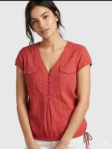 Ženska bluzica bez kragne, boja terakota/crveno-koralna. - Kratak na lalafo.rs Ženska bluzica bez kragne, boja terakota/crveno-koralna. - Kratak