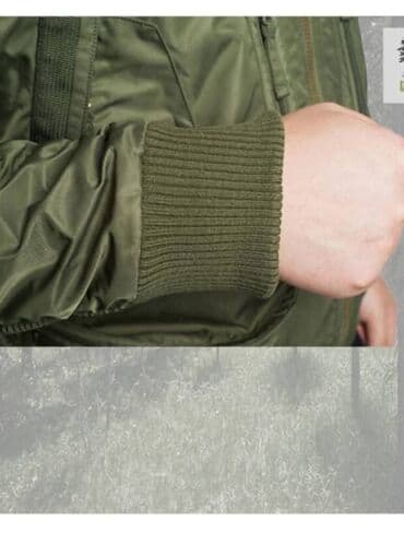 Air Force bomber jakna zelena Nepromočiva i vetrootporna – pouzdana u na lalafo.rs Air Force bomber jakna zelena Nepromočiva i vetrootporna – pouzdana u