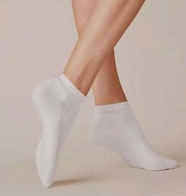 Zenske kratke carape Turski pamuk 37-41 Dostupne boje bela i crna Set na lalafo.rs Zenske kratke carape Turski pamuk 37-41 Dostupne boje bela i crna Set