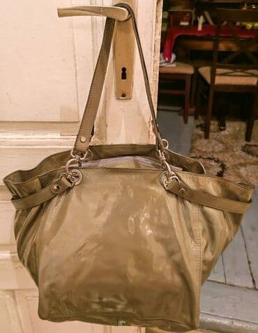 Torba za rame, Materijal: Lakovana koža na lalafo.rs Torba za rame, Materijal: Lakovana koža