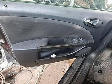TAPACIR VRATA ZA SEAT LEON OD 2005. DO 2010. GOD. | Tapaciri vrata na lalafo.rs TAPACIR VRATA ZA SEAT LEON OD 2005. DO 2010. GOD. | Tapaciri vrata