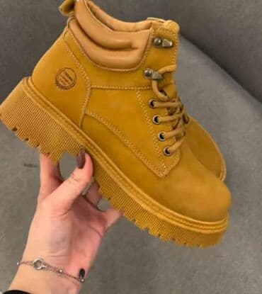 Gležnjače, 41 na lalafo.rs Gležnjače, 41