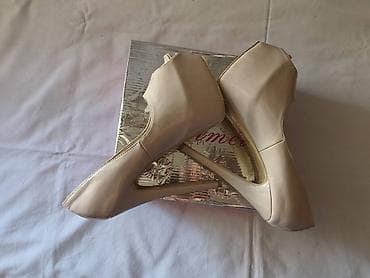 CODE platforme na visoku ali udobnu štiklu, broj 39. Visina štikle 16 na lalafo.rs — 5 CODE platforme na visoku ali udobnu štiklu, broj 39. Visina štikle 16 — 5