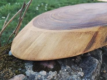 Daska za posluživanje serviranje unikat rad unikat 3 cm nauljena na lalafo.rs Daska za posluživanje serviranje unikat rad unikat 3 cm nauljena