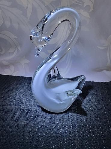 Murano nova figura,rucni rad iz 1960,70ih.god. Nova figura,duvano na lalafo.rs Murano nova figura,rucni rad iz 1960,70ih.god. Nova figura,duvano