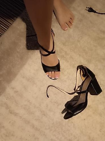 Nove sandale, deblja stikla,pise 38 ali su za 37 na lalafo.rs — 5 Nove sandale, deblja stikla,pise 38 ali su za 37 — 5