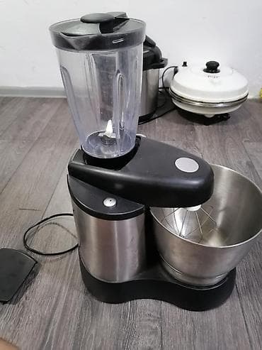 Kuhinjski stalni mikser sa posudom i dodatnim blenderom - na lalafo.rs — 5 Kuhinjski stalni mikser sa posudom i dodatnim blenderom - — 5