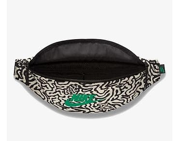 Nike torbica za struk (waist bag / bubrežnjak) sa upečatljivim at lalafo.rs — 5 Nike torbica za struk (waist bag / bubrežnjak) sa upečatljivim — 5