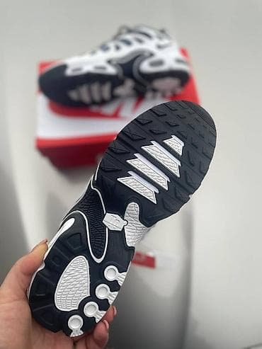 TN
41 do 46
7100 at lalafo.rs — 2 TN
41 do 46
7100 — 2