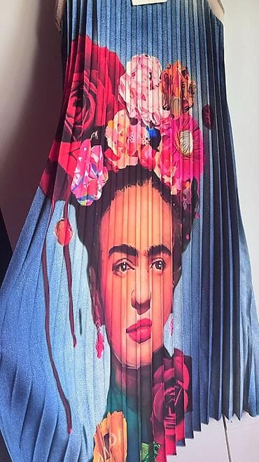 Frida haljina, nova sa etiketom, univerzalna velicina. Materijal na lalafo.rs — 3 Frida haljina, nova sa etiketom, univerzalna velicina. Materijal — 3