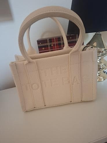 Ceger, Marc Jacobs, Materijal: Veštačka koža na lalafo.rs Ceger, Marc Jacobs, Materijal: Veštačka koža