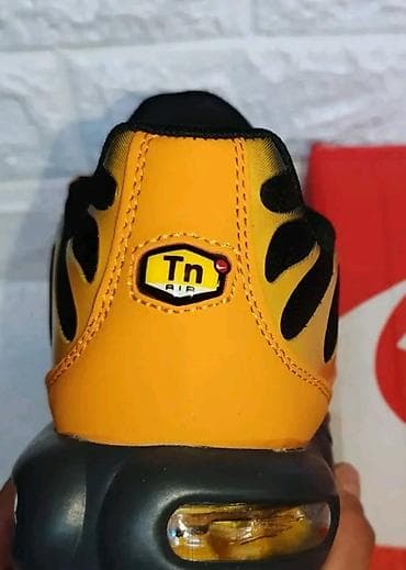 Air max plus tn barsa. Novo Brojevi 41-46.puno boja modela Made in na lalafo.rs — 5 Air max plus tn barsa. Novo Brojevi 41-46.puno boja modela Made in — 5