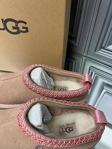 Original UGG, 100% koza. 36-40.Cena at lalafo.rs — 7 Original UGG, 100% koza. 36-40.Cena — 7