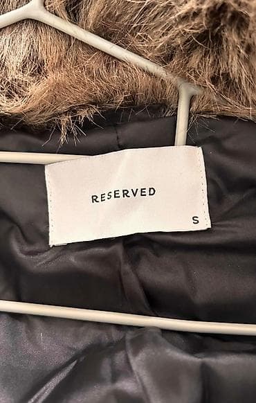 kozna jakna sa: Prodajem jaknu od veštačkog krzna Reserved Nova Veličina: S Materijal na lalafo.rs — 5 kozna jakna sa: Prodajem jaknu od veštačkog krzna Reserved Nova Veličina: S Materijal — 5
