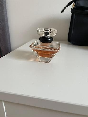 zenske broj: Lancôme Trésor – ženski parfem (eau de parfum) - Klasični mirisni at lalafo.rs — 3 zenske broj: Lancôme Trésor – ženski parfem (eau de parfum) - Klasični mirisni — 3