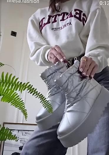 Zimske ženske čizme – srebrne, tople i lagane - Model: kratke puf at lalafo.rs — 5 Zimske ženske čizme – srebrne, tople i lagane - Model: kratke puf — 5