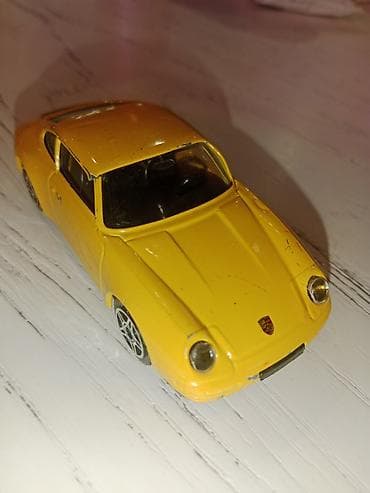 Bburago Porsche 911 Carrera – die-cast model - Skala: 1:43 (oznaka na lalafo.rs — 5 Bburago Porsche 911 Carrera – die-cast model - Skala: 1:43 (oznaka — 5