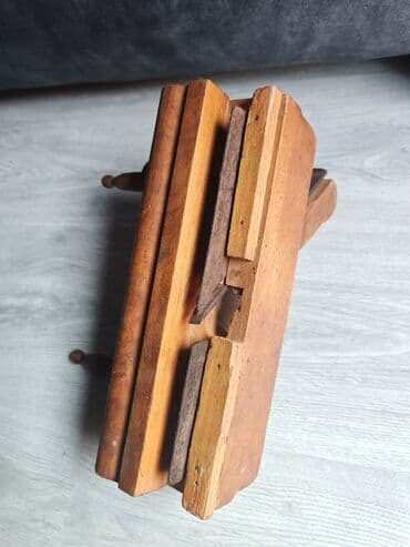 Clamps: Anticko Staro Dleto Blanje stolarsko Rende za obradu drveta lajsni at lalafo.rs — 3 Clamps: Anticko Staro Dleto Blanje stolarsko Rende za obradu drveta lajsni — 3