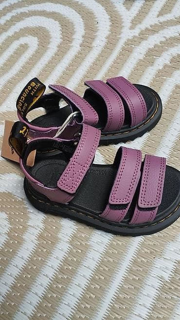 Kožne sandale Dr Martens sa debelim đonom broj 26 kupljene u USA,nikad na lalafo.rs — 9 Kožne sandale Dr Martens sa debelim đonom broj 26 kupljene u USA,nikad — 9