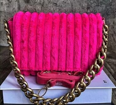 Nova tašna
Predivna
Sniženje na lalafo.rs Nova tašna
Predivna
Sniženje