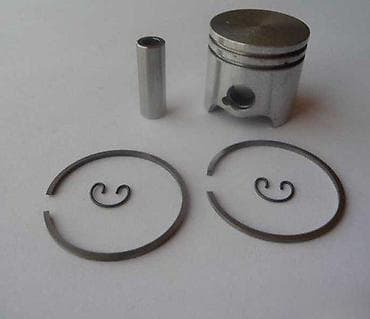 Klip set za dvotaktne male motore Komplet sadrži: - aluminijumski at lalafo.rs Klip set za dvotaktne male motore Komplet sadrži: - aluminijumski