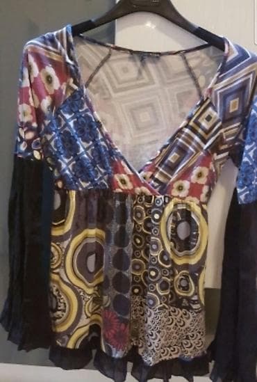 Access prelepa bluza vel s/m, kao nova, rukavi su od tila. Imam puno na lalafo.rs — 3 Access prelepa bluza vel s/m, kao nova, rukavi su od tila. Imam puno — 3