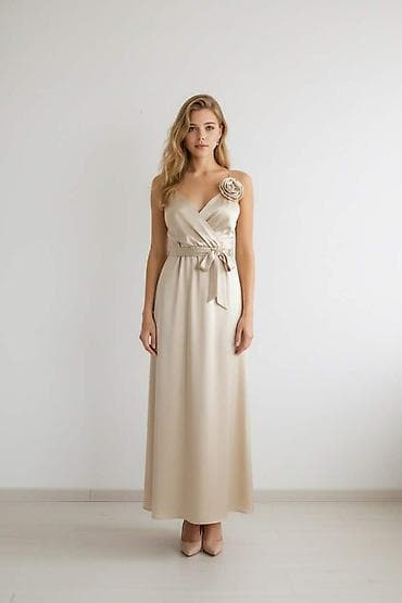 Haljine
Cena 2300
Uni vel.
V17 na lalafo.rs Haljine
Cena 2300
Uni vel.
V17