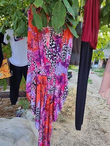 Haljine na rasprodaji prelepe i kvalitetne,u nekoliko velicina po na lalafo.rs — 8 Haljine na rasprodaji prelepe i kvalitetne,u nekoliko velicina po — 8