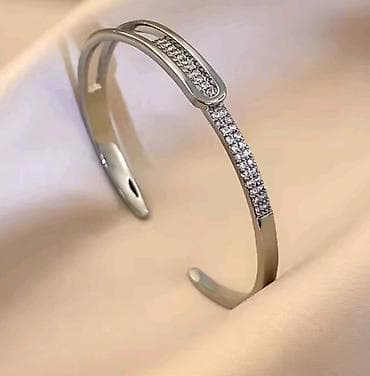 PRELEPE KVALITETNE POSREBRENE ELEGANTNE RAZNOVRSNE PODESIVE ČVRSTE na lalafo.rs — 3 PRELEPE KVALITETNE POSREBRENE ELEGANTNE RAZNOVRSNE PODESIVE ČVRSTE — 3