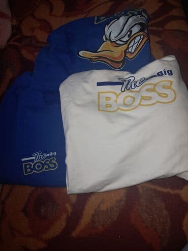 Komplet majica sa printom “The Big Boss” - Model: dug rukav, okrugli na lalafo.rs Komplet majica sa printom “The Big Boss” - Model: dug rukav, okrugli