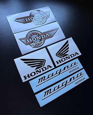 Honda Magna VF750C – Komplet nalepnica Komplet nalepnica za Honda na lalafo.rs Honda Magna VF750C – Komplet nalepnica Komplet nalepnica za Honda