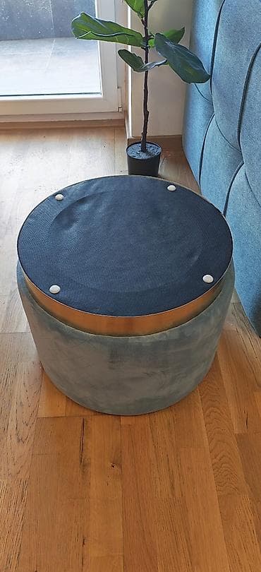 Kids' furniture: Tabure sa prostorom za odlaganje u odlicnom stanju, maltene nije at lalafo.rs — 8 Kids' furniture: Tabure sa prostorom za odlaganje u odlicnom stanju, maltene nije — 8