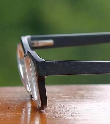 Matte Gray dioptrijski ram. Svedeni Matte Gray dioprijski ram sa na lalafo.rs — 2 Matte Gray dioptrijski ram. Svedeni Matte Gray dioprijski ram sa — 2