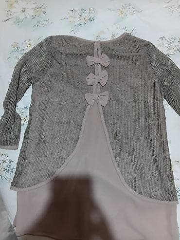 Ženska odeća – set majica i bluza - Pletena bluza/sweater u na lalafo.rs — 3 Ženska odeća – set majica i bluza - Pletena bluza/sweater u — 3