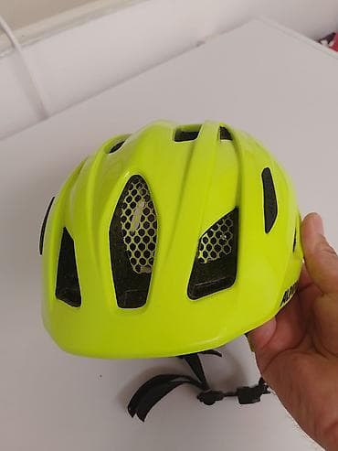 Oprema za bicikliste: Alpina biciklistička kaciga – fluorescentno žuta obim 50-55 - Brend na lalafo.rs — 7 Oprema za bicikliste: Alpina biciklistička kaciga – fluorescentno žuta obim 50-55 - Brend — 7