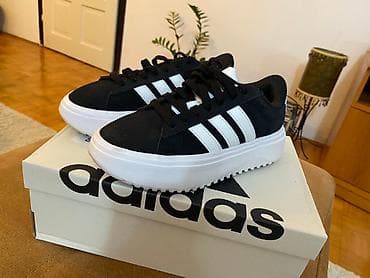 Nove adidas patike,samo probate,noviji model br 37 na lalafo.rs — 3 Nove adidas patike,samo probate,noviji model br 37 — 3