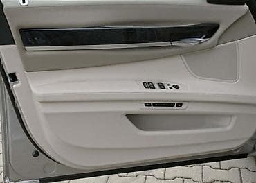 TAPACIR VRATA ZA BMW 750 OD 2008. DO 2015. GOD na lalafo.rs TAPACIR VRATA ZA BMW 750 OD 2008. DO 2015. GOD
