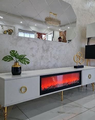 Antique Furniture: Ukrasite centar vašeg dnevnog boravka komodom koja spaja eleganciju i at lalafo.rs — 3 Antique Furniture: Ukrasite centar vašeg dnevnog boravka komodom koja spaja eleganciju i — 3