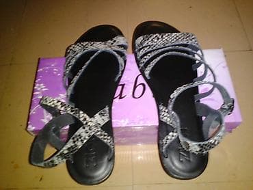 Sandale ženske broj 37 NOVE LEPE i lagane ženske sandale, proizvodnja na lalafo.rs Sandale ženske broj 37 NOVE LEPE i lagane ženske sandale, proizvodnja